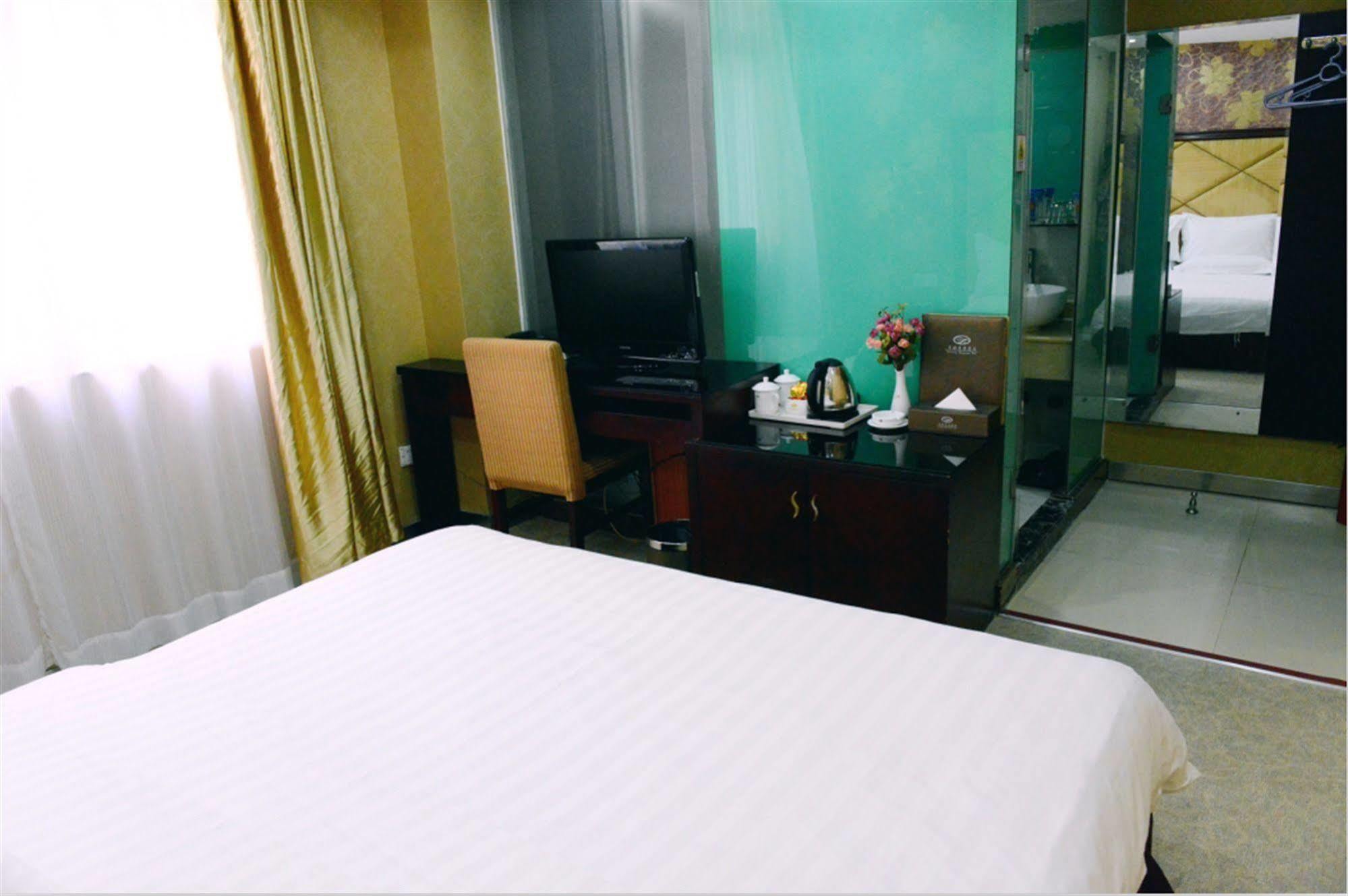Xinghe Hotel - Guangzhou Railway Station Branch ภายนอก รูปภาพ